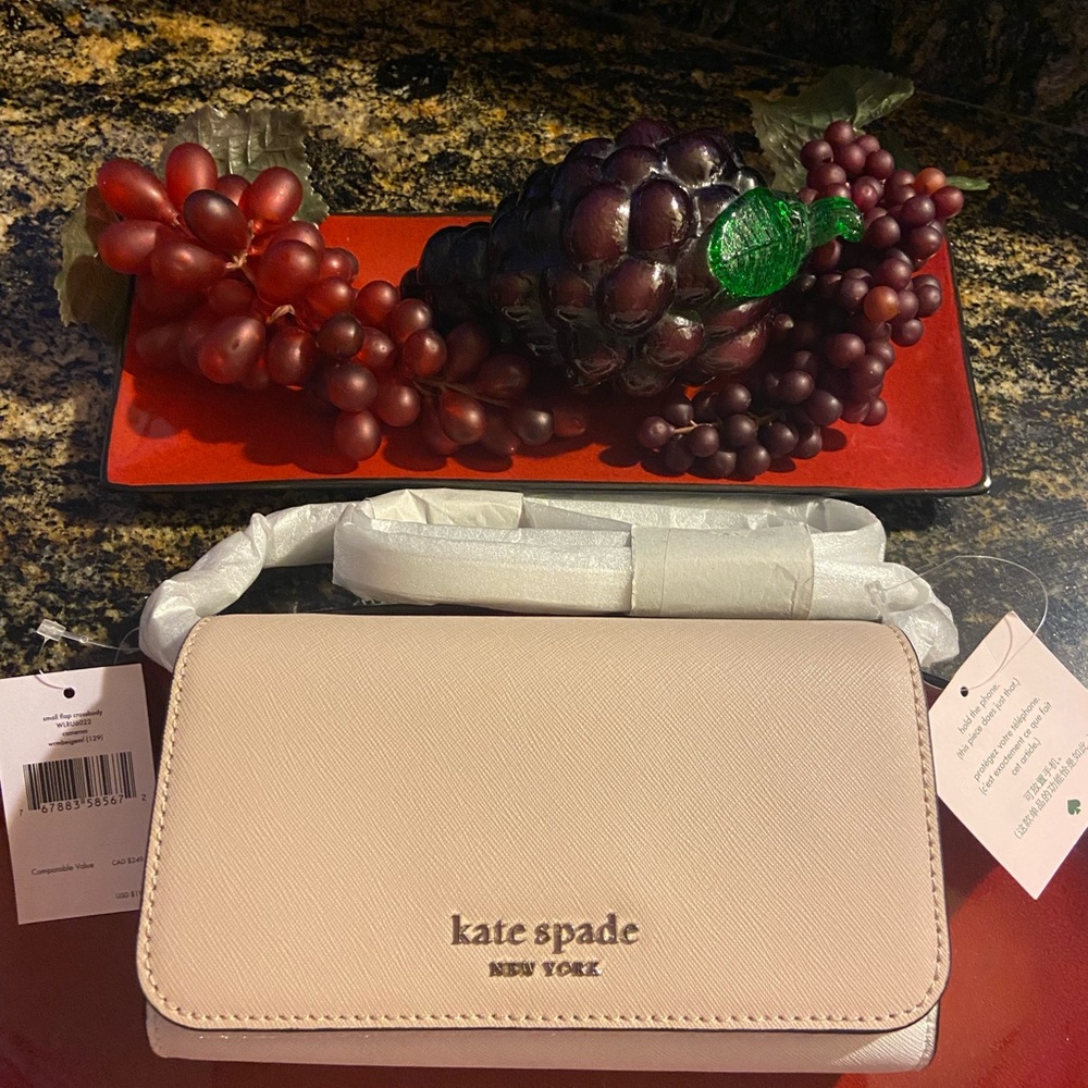 Kate Spade ♠️ Small Flap Cameron Crossbody Tan/White